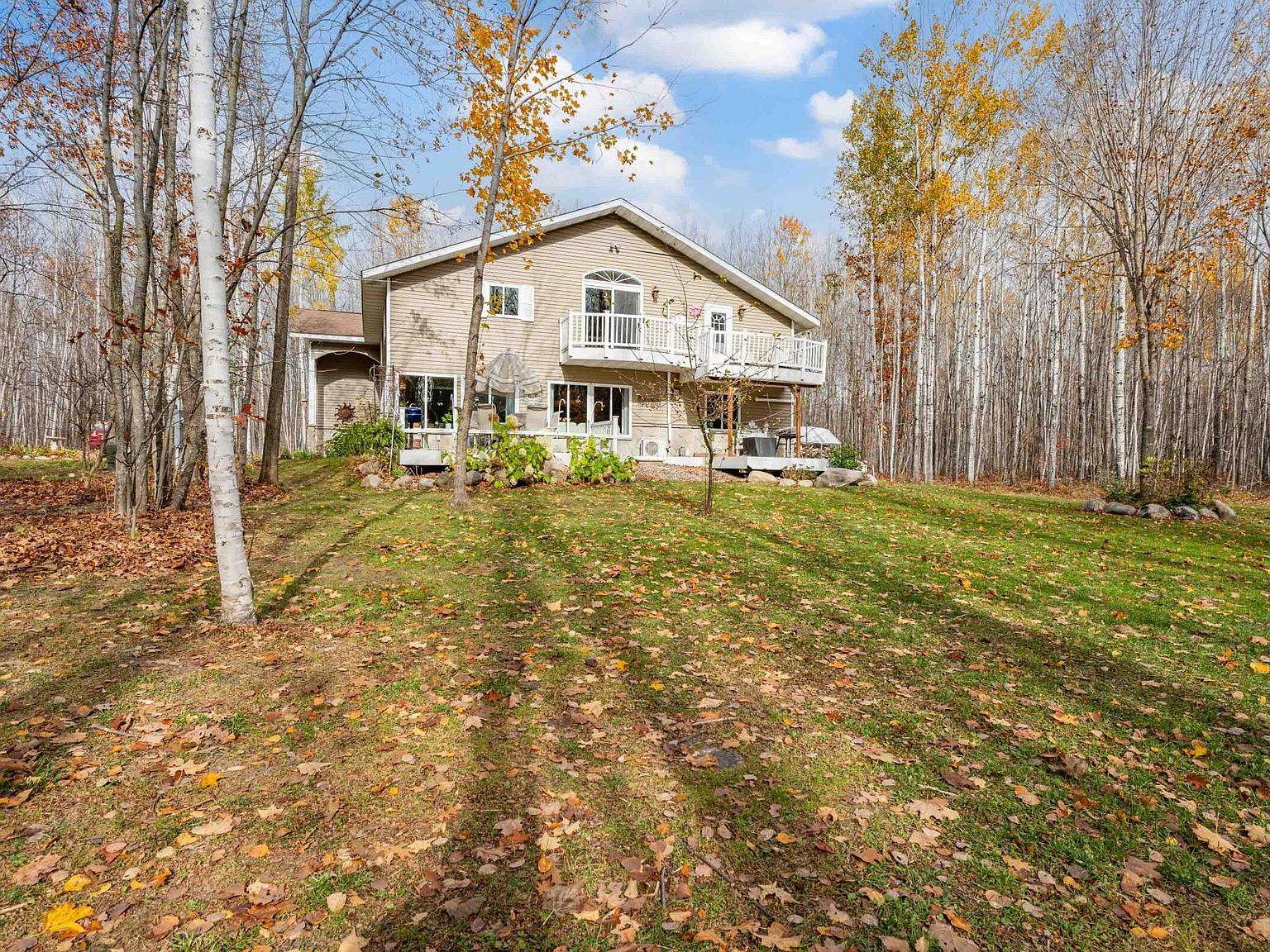 21564 Sugarbush Ln Cohasset, MN 55721 - Thumbnail 4