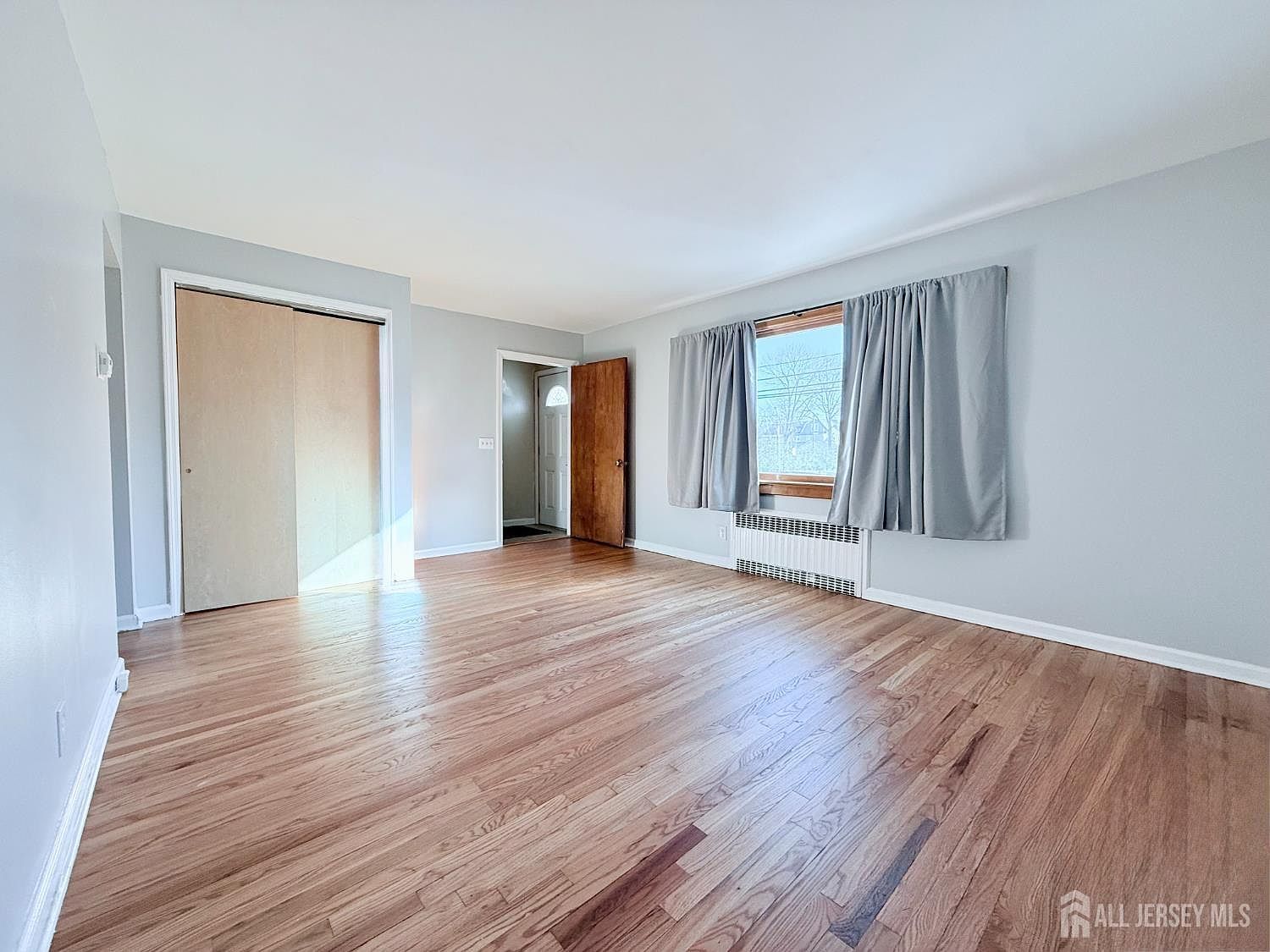 48 Broughton Ave Bloomfield, NJ 07003 - Thumbnail 4