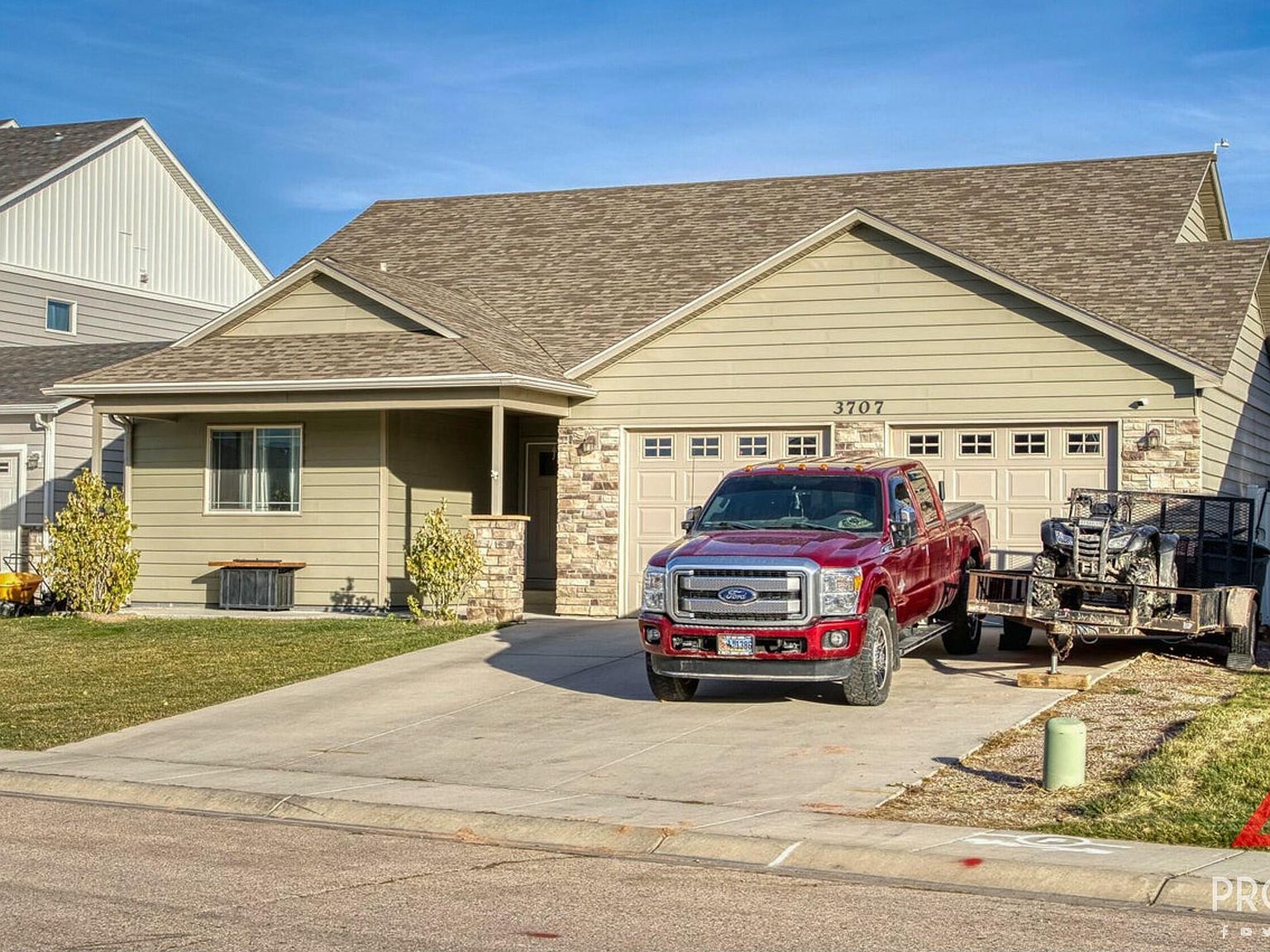 3707 Red Lodge Dr Gillette, WY 82718 - Thumbnail 4