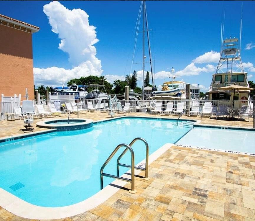 13235 Gulf Blvd #315 Madeira Beach, FL 33708 - Thumbnail 4