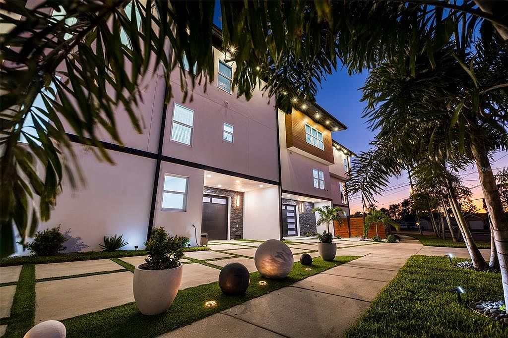 6062 Bayou Grande Blvd NE Saint Petersburg, FL 33703 - Thumbnail 4