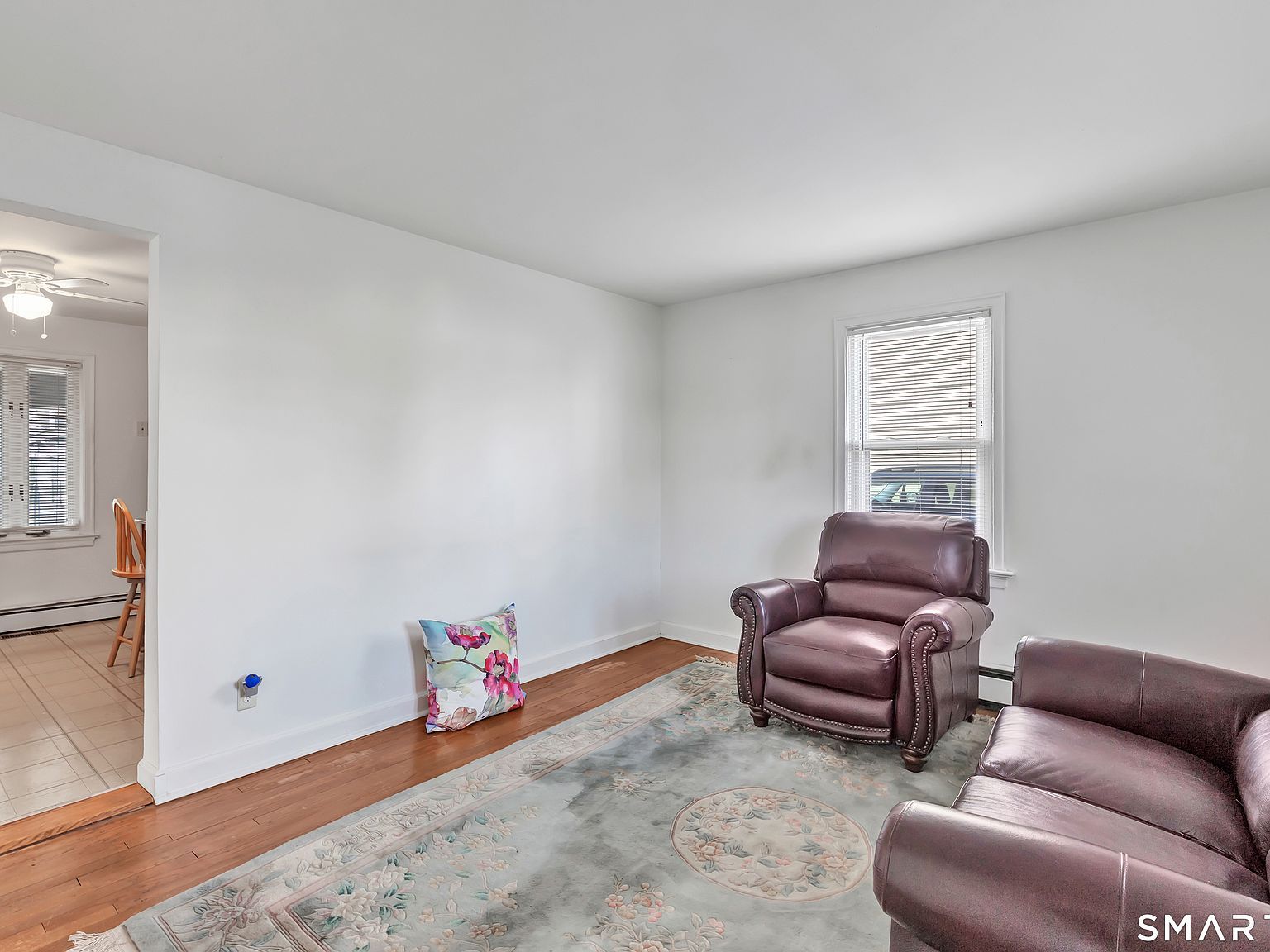 669 Queen St Bridgeport, CT 06606 - Thumbnail 4