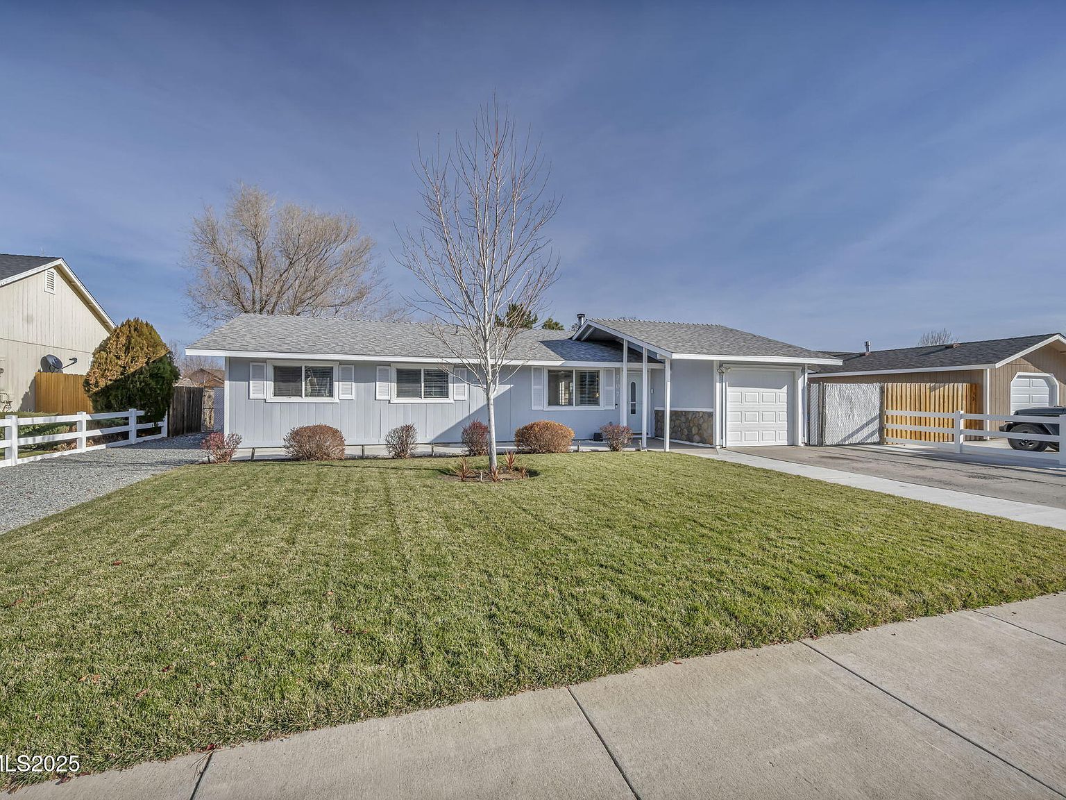 707 Addler Rd Gardnerville, NV 89460 - Thumbnail 4