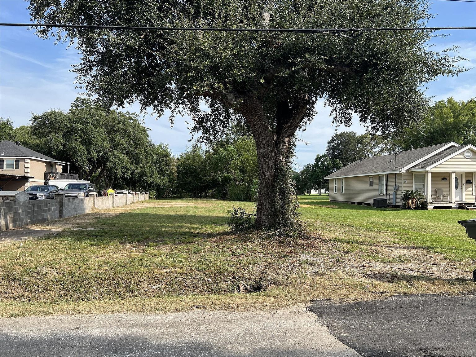 7234 Terrell St Groves, TX 77619 - Thumbnail 4