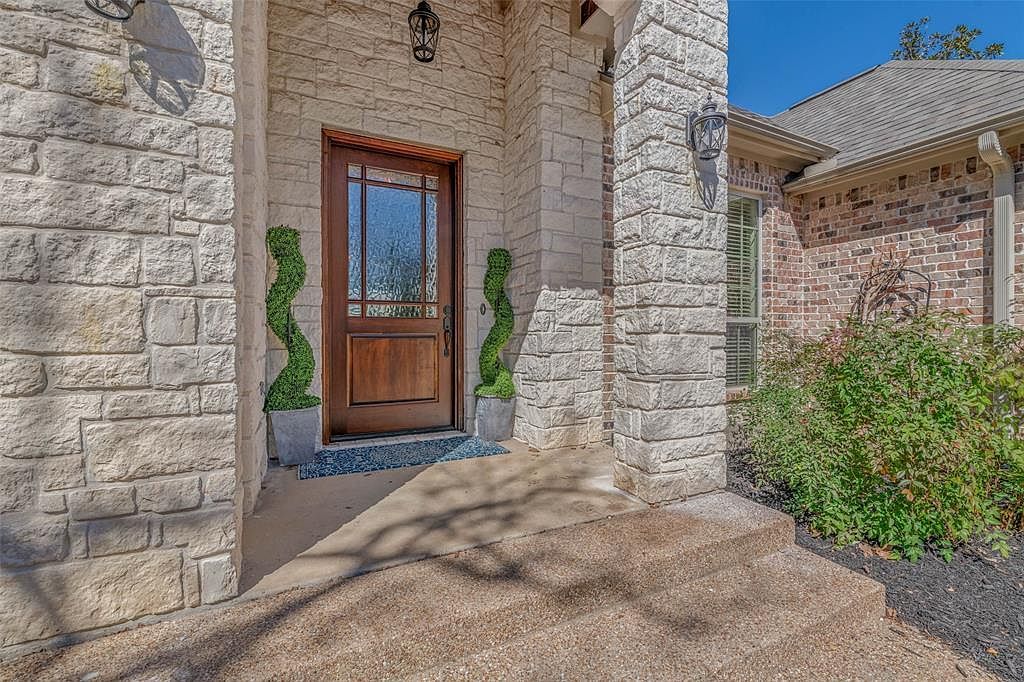 3489 Navajo Ridge Dr College Station, TX 77845 - Thumbnail 4