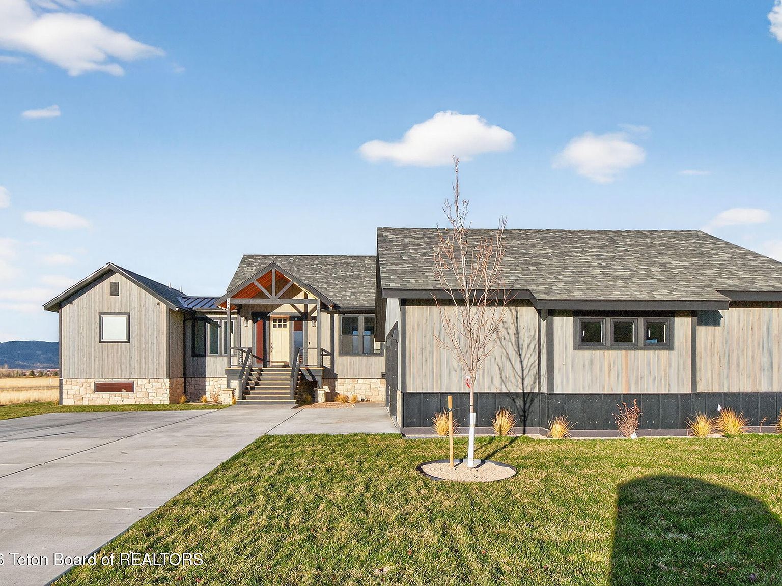 623 Royal Elk Cir Victor, ID 83455 - Thumbnail 4