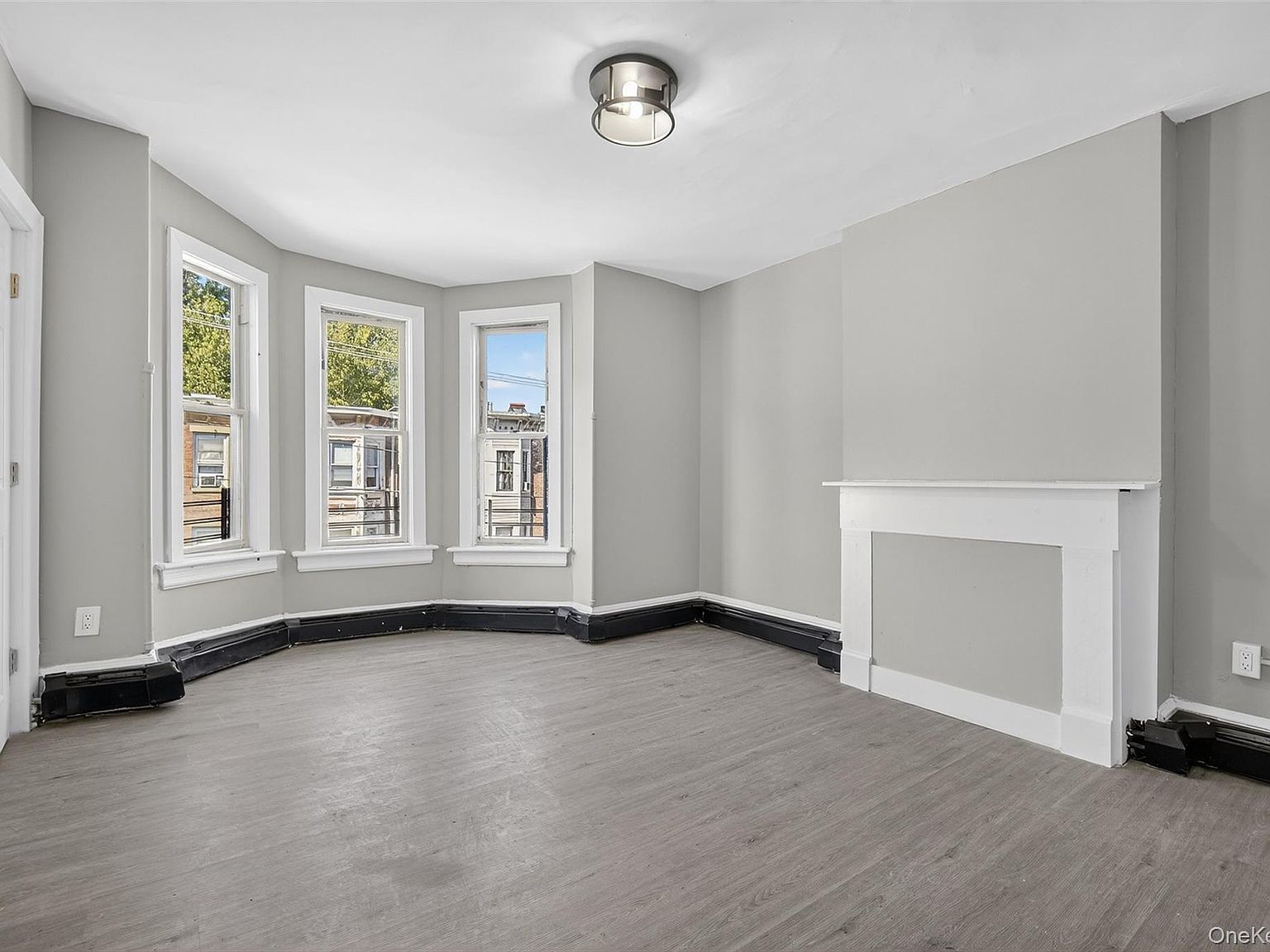 12 Liberty St Newburgh, NY 12550 - Thumbnail 4