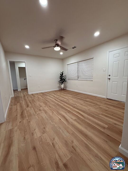 1047 Rose Ave El Centro, CA 92243 - Thumbnail 4