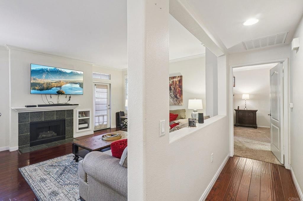 10978 Serafina Ln San Diego, CA 92128 - Thumbnail 4