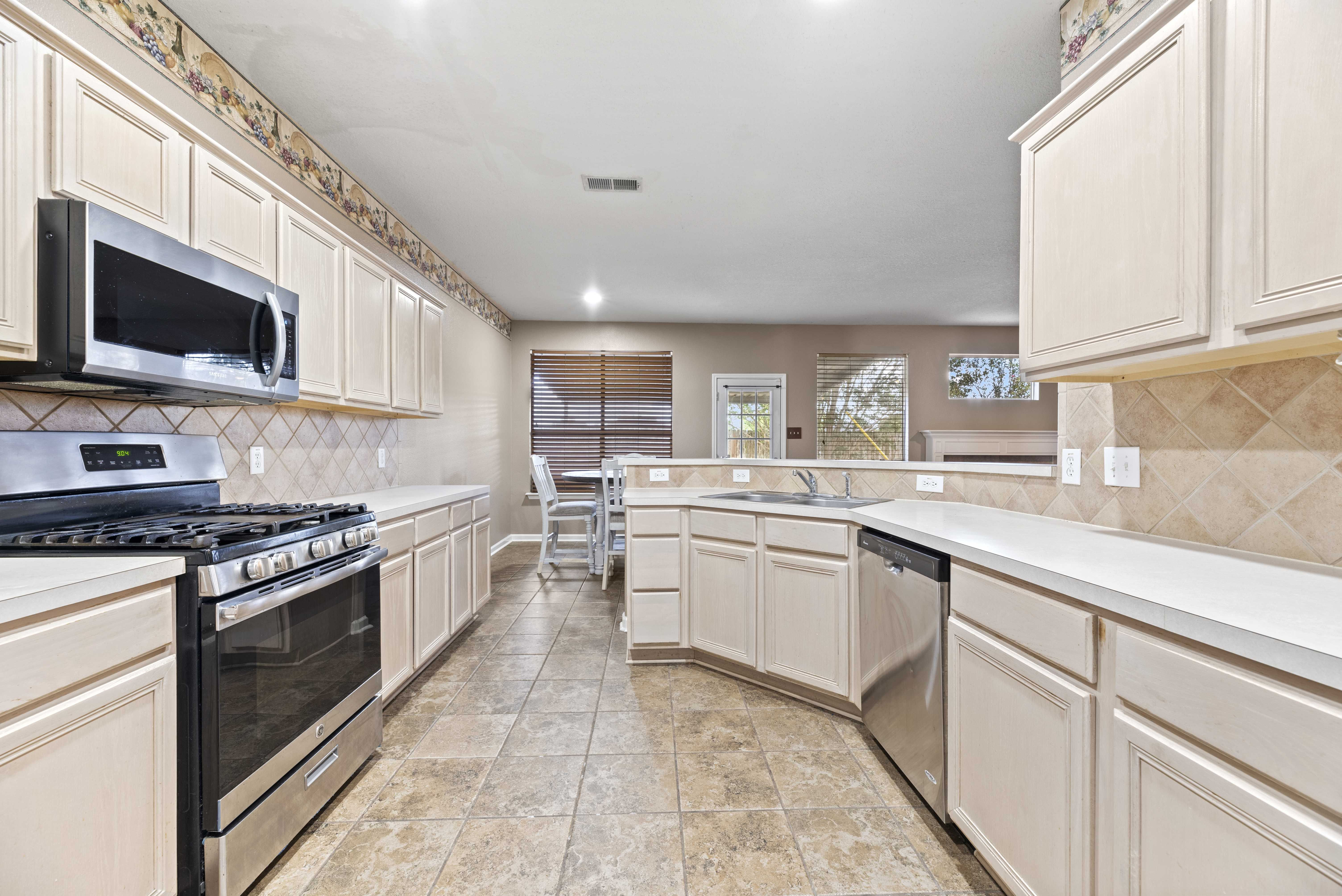 23815 Ayscough Lane, Katy, TX, USA, 77493 - Thumbnail 4