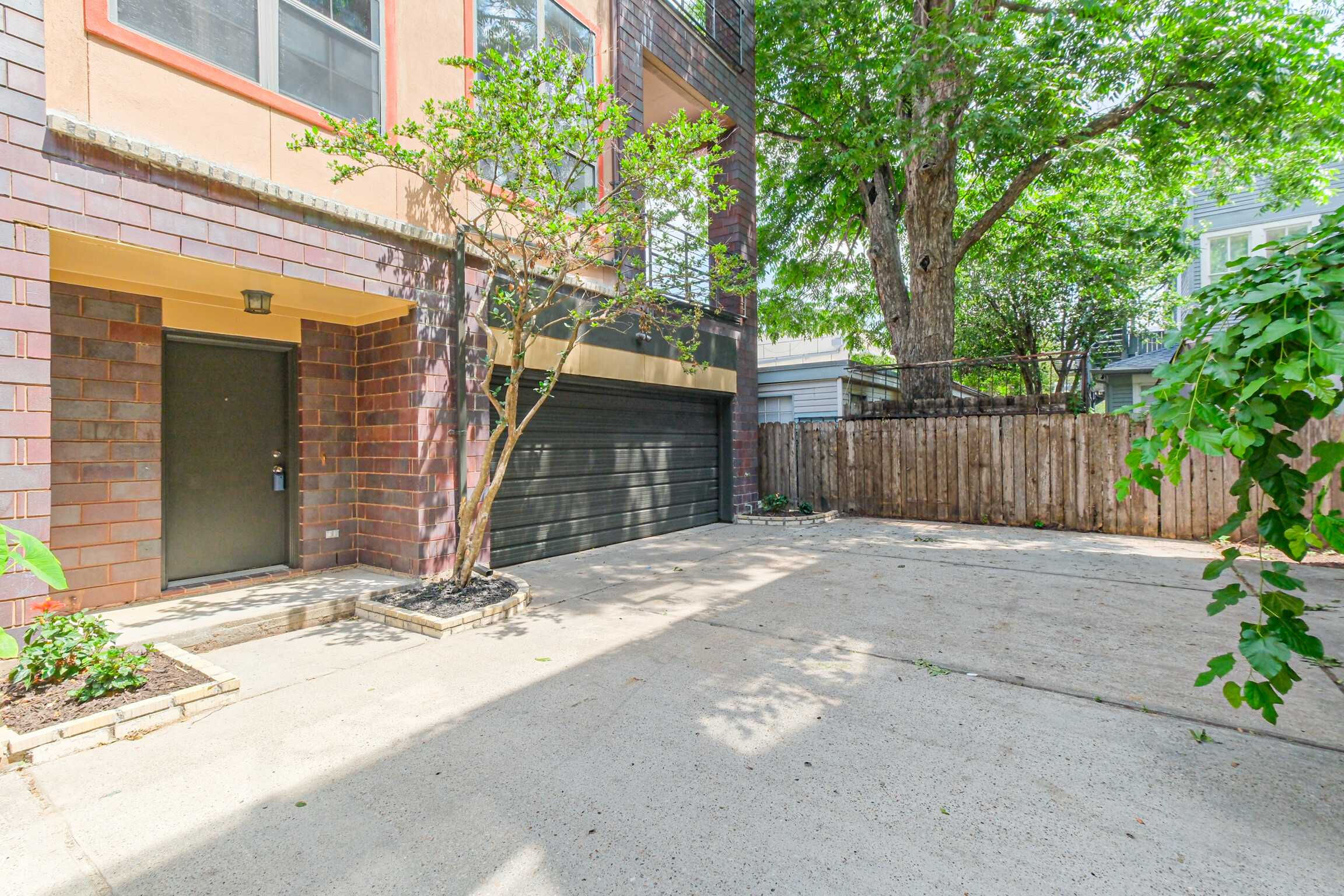 409 Rosalie Street, Houston, TX, USA, 77006 - Thumbnail 4