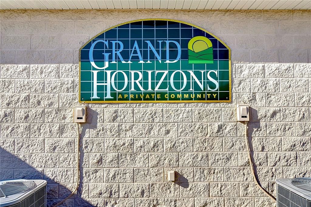 37530 Corey Lewis Ave Zephyrhills, FL 33541 - Thumbnail 4