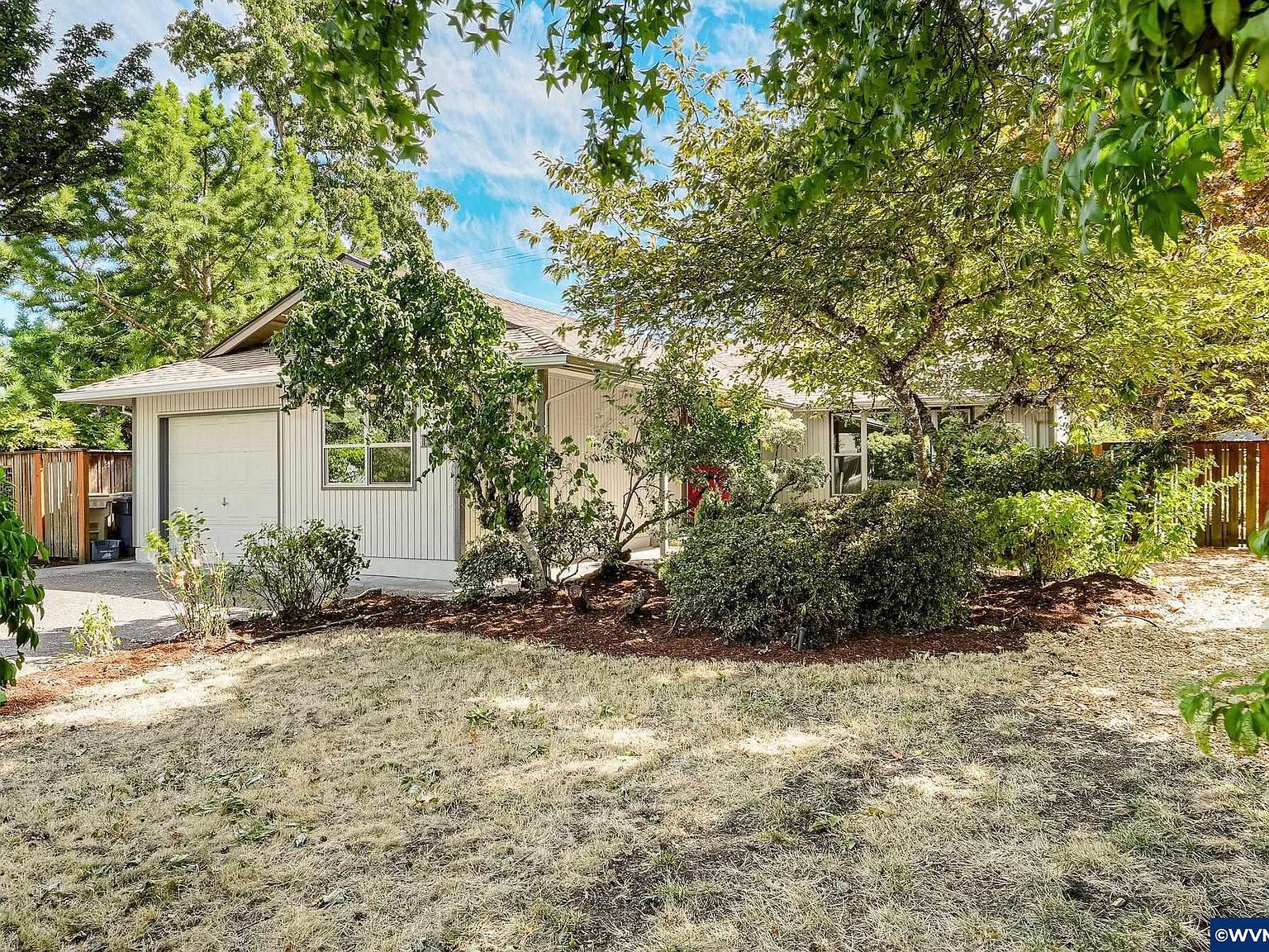 1524 NW Forestgreen Ave Corvallis, OR 97330 - Thumbnail 4