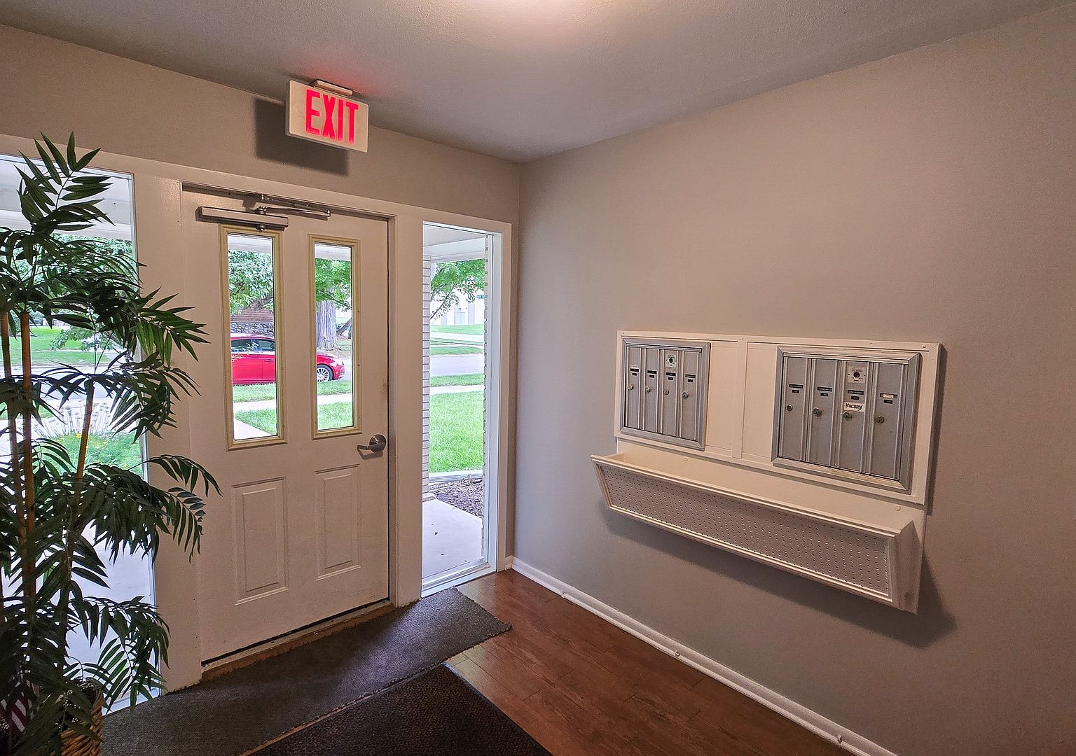 9601 S Karlov Ave APT 104 Oak Lawn, IL 60453 - Thumbnail 4