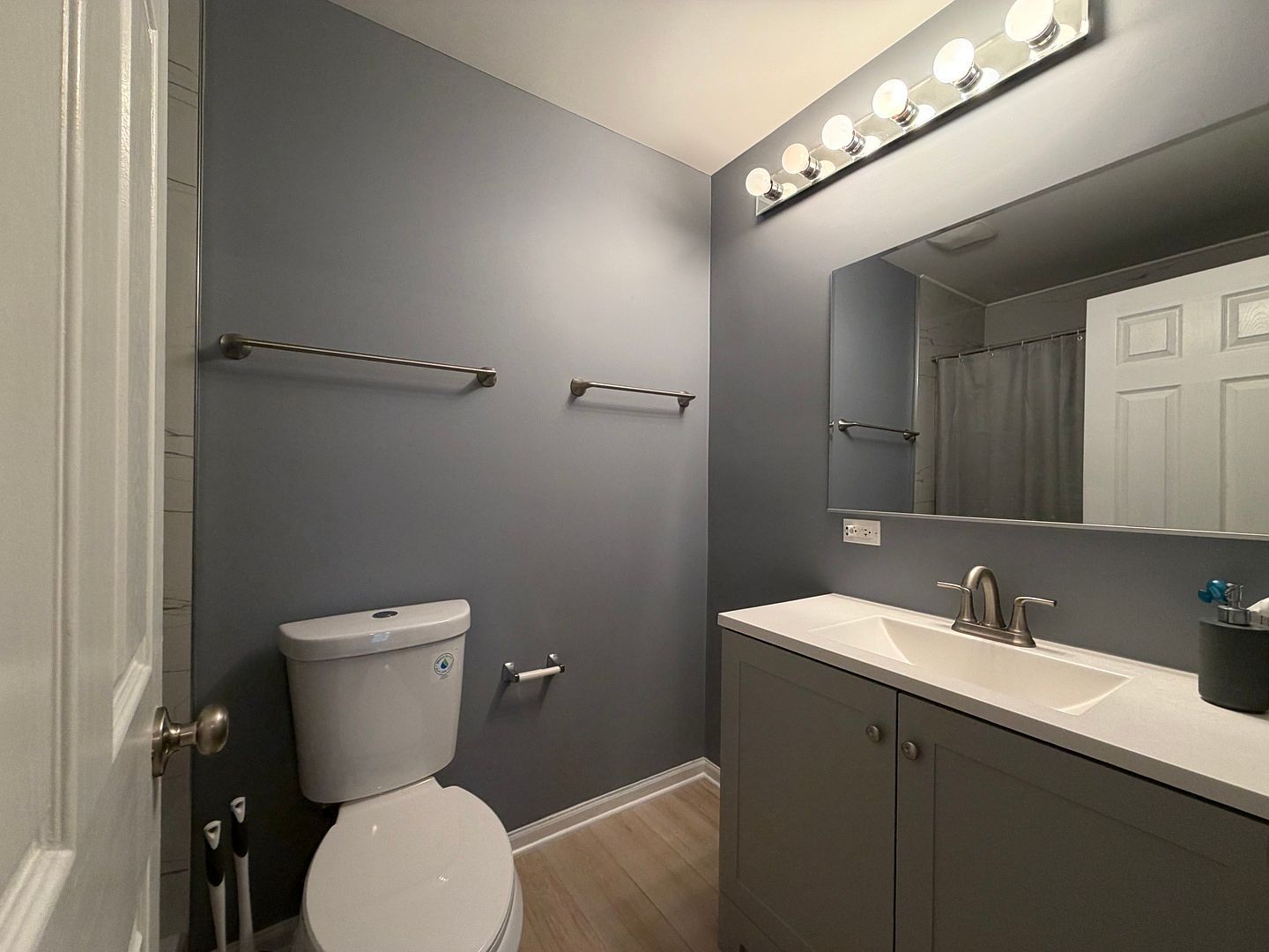 385 McGrath Dr Oswego, IL 60543 - Thumbnail 4