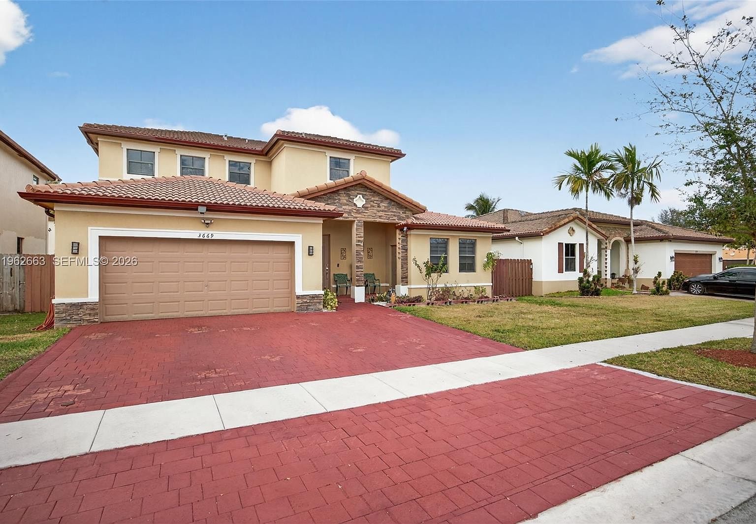 3669 SE 2nd Ct Homestead, FL 33033 - Thumbnail 4