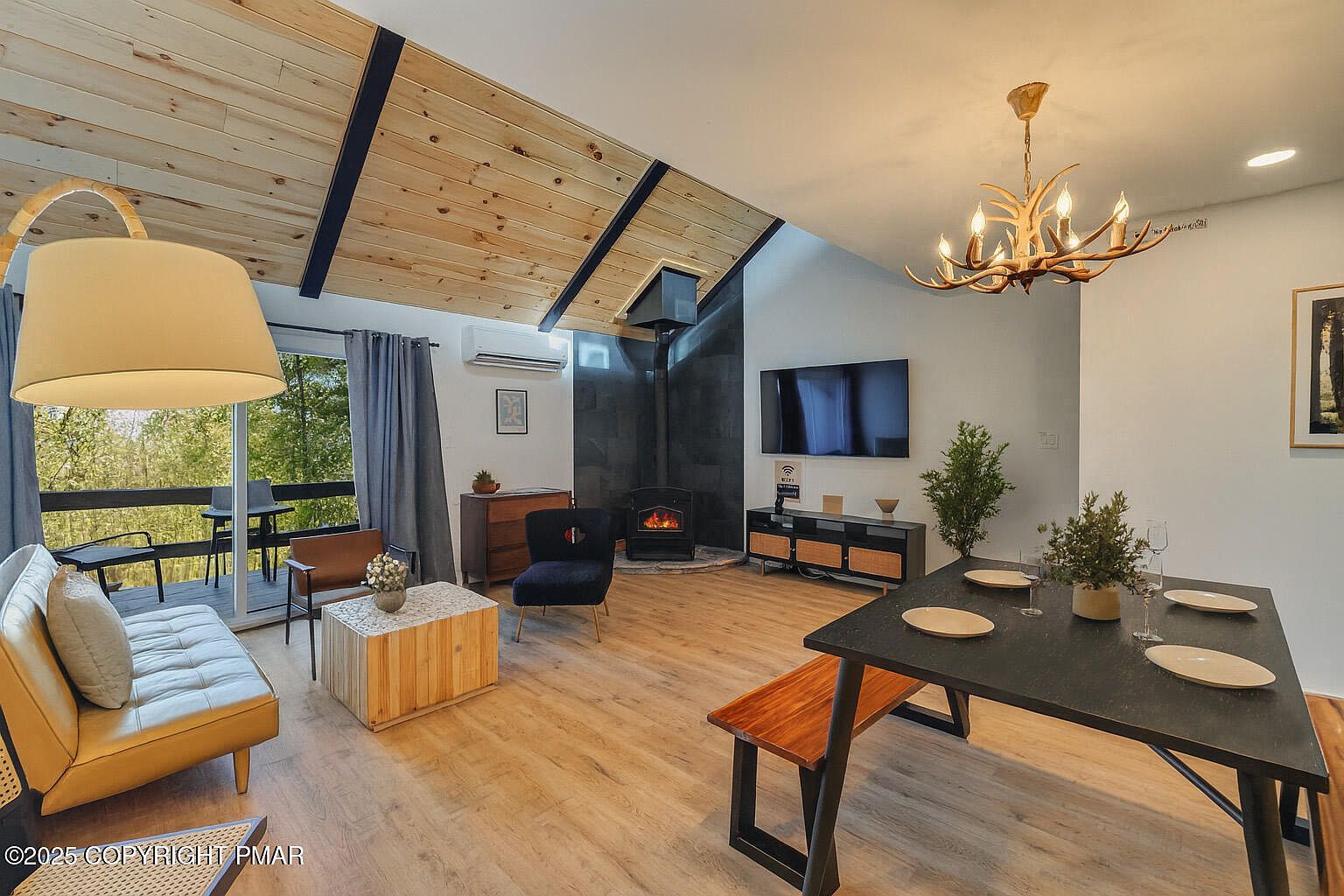 4 Middle Village Way Tannersville, PA 18372 - Thumbnail 4