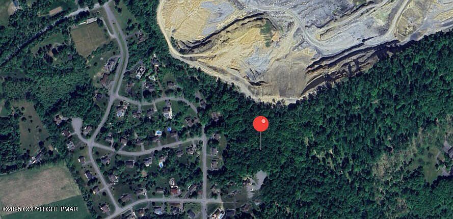 15 Heritage Blvd Stroudsburg, PA 18360 - Thumbnail 4