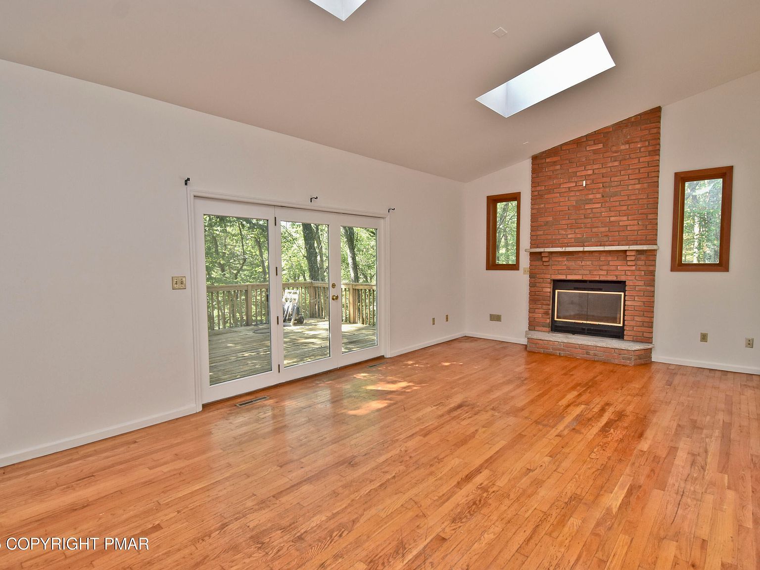 61 Arbutus Ln East Stroudsburg, PA 18302 - Thumbnail 4