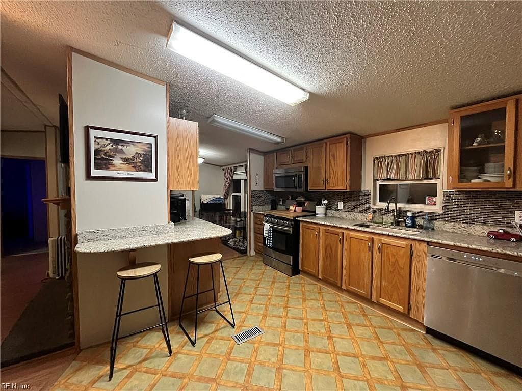 3565 Adams Swamp Rd Suffolk, VA 23434 - Thumbnail 4