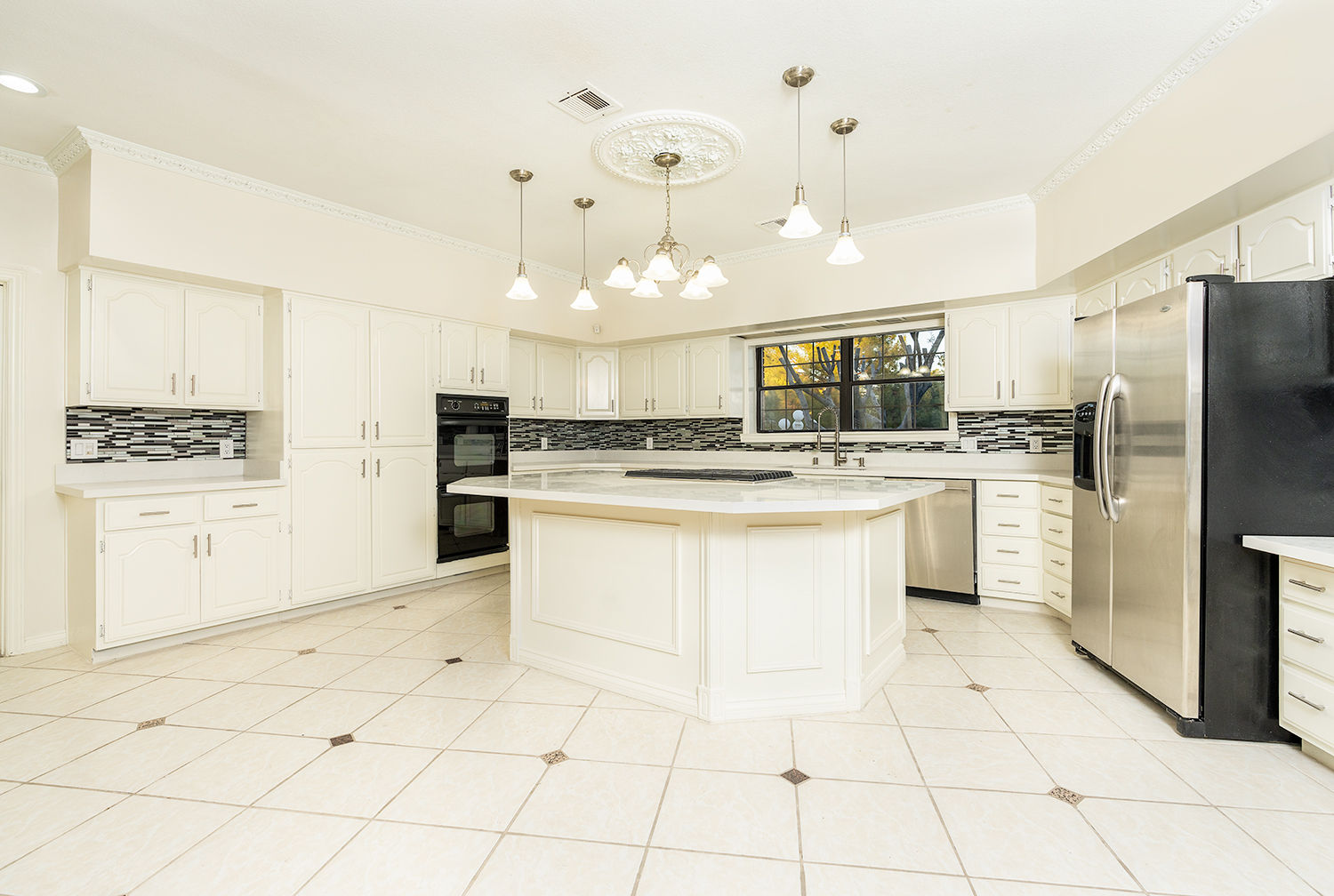 2827 South Monte Cristo Way, Las Vegas, NV, USA, 89117 - Thumbnail 4