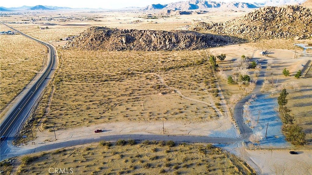2 Highway 18 Apple Valley, CA 92307 - Thumbnail 4