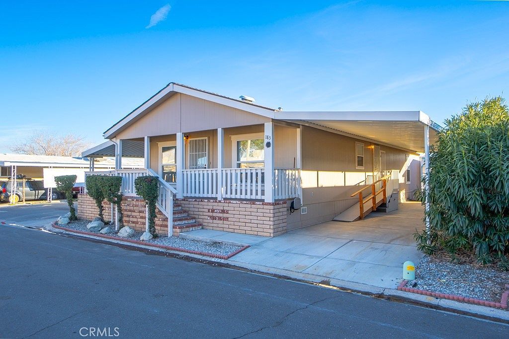 20683 Waalew Rd Space 183 Apple Valley, CA 92307 - Thumbnail 4