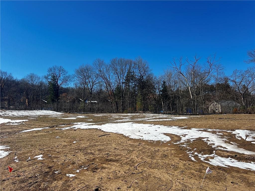 1 Richards Dr Altoona, WI 54720 - Thumbnail 4