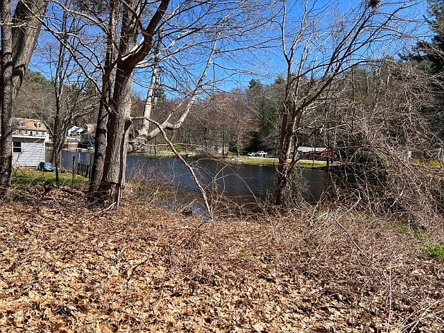 185 Nugget Dr Charlton, MA 01507  | Single Family