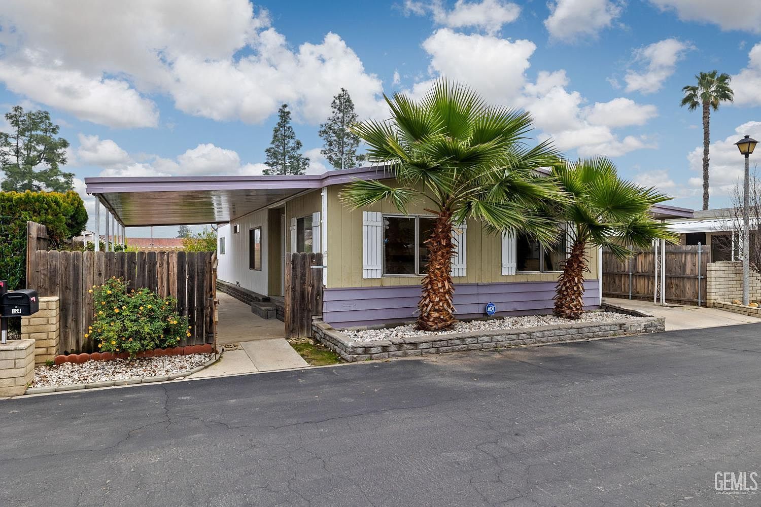 3535 Stine Rd SPC 124 Bakersfield, CA 93309 - Thumbnail 4