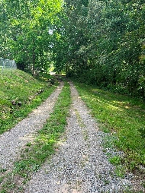 6 John Hazel Dr Swannanoa, NC 28778 - Thumbnail 4
