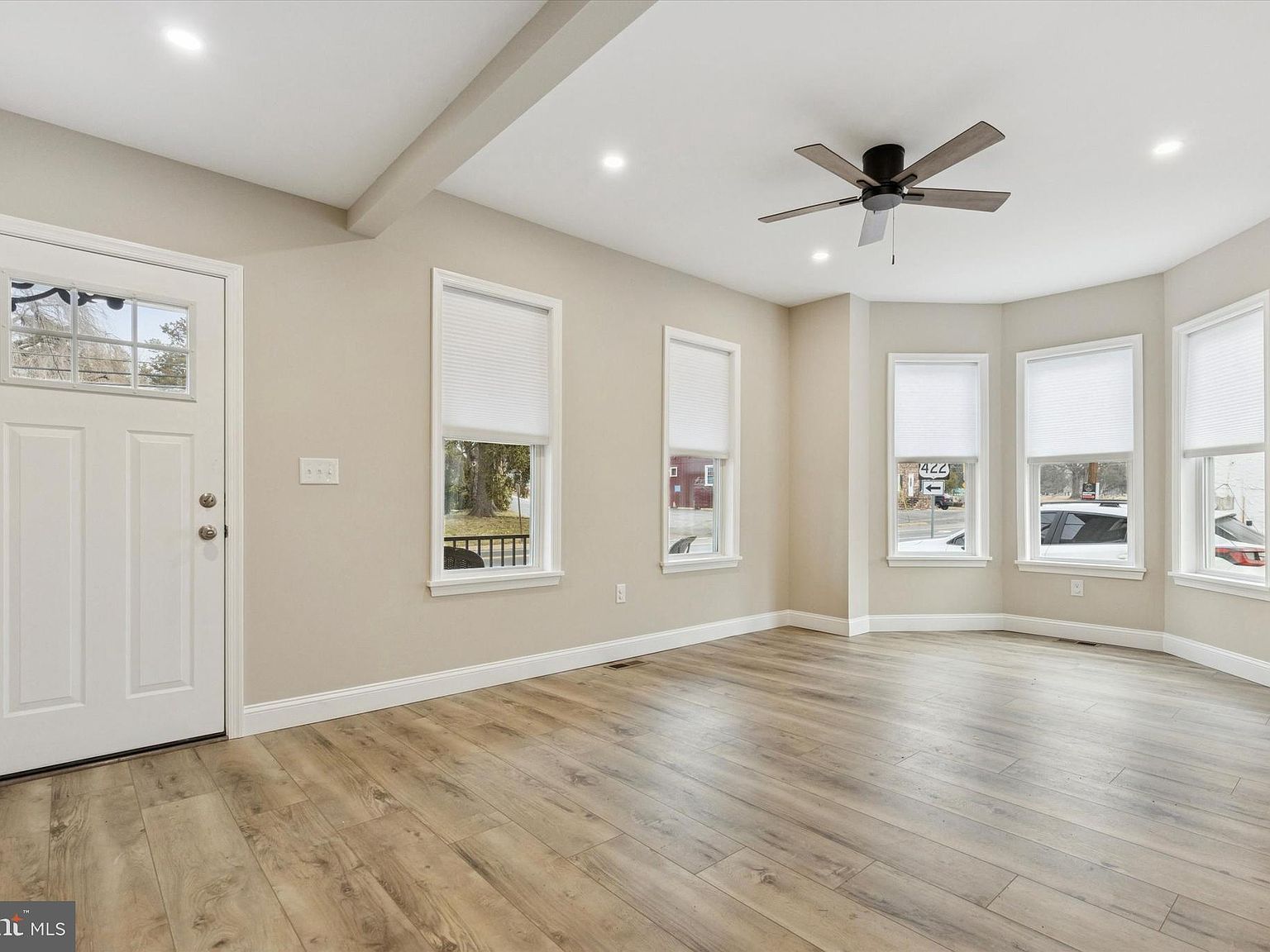 60 W Schuylkill Rd Pottstown, PA 19465 - Thumbnail 4