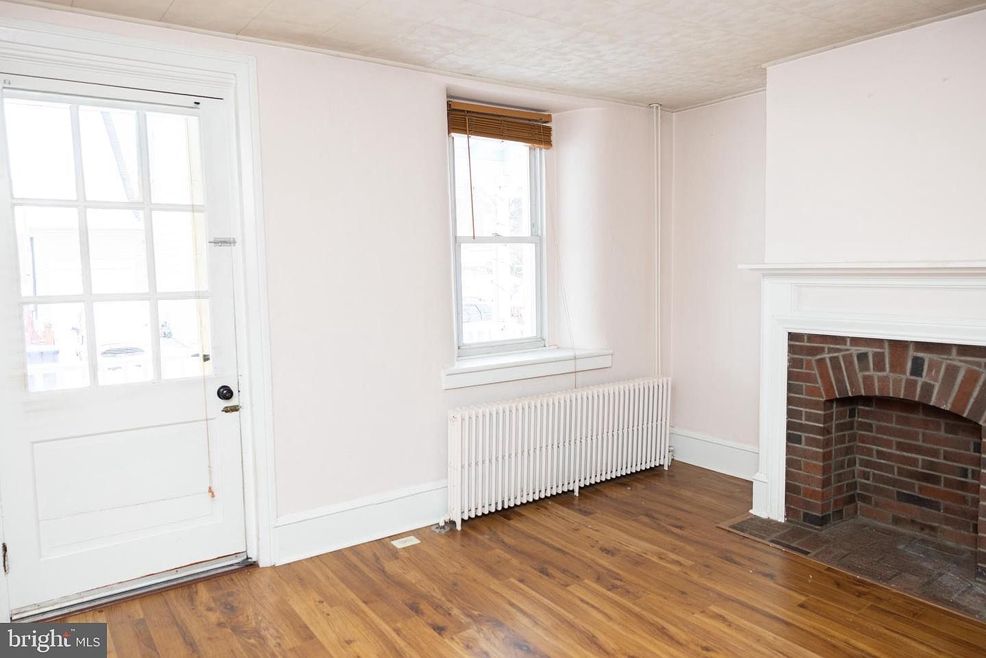 47 Grant St Phoenixville, PA 19460 - Thumbnail 4