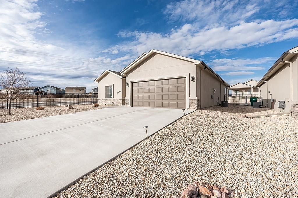 1643 Positano Ct Pueblo, CO 81008 - Thumbnail 4