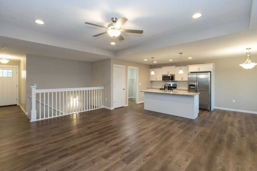 832 Heartland Court, Fairfax, IA, USA, 52228 - Thumbnail 5