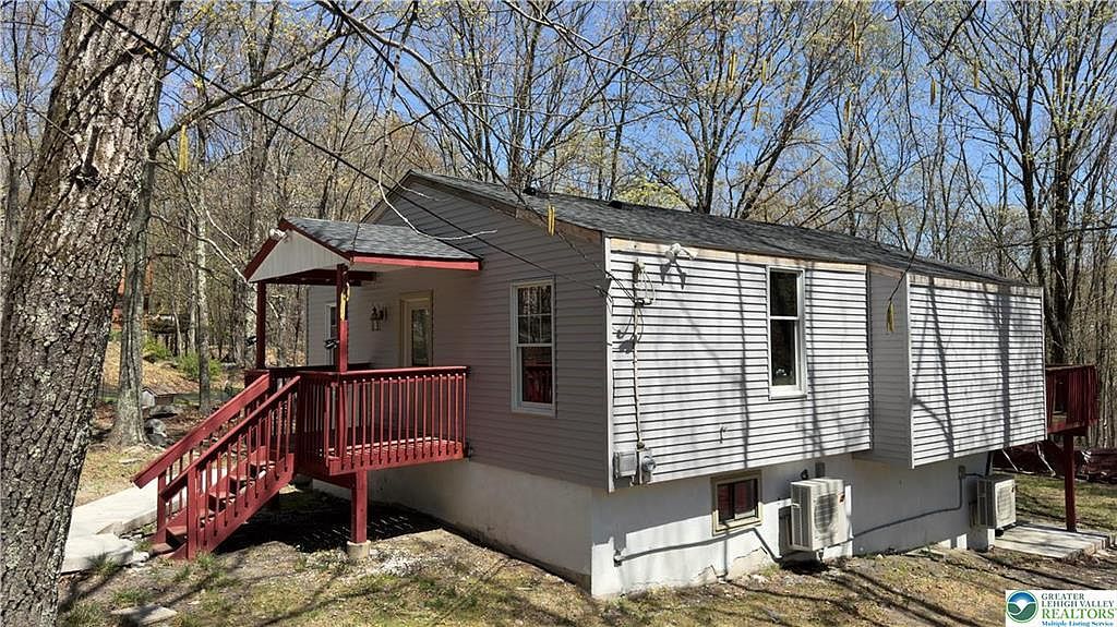 194 Murphy Cir Bushkill, PA 18324 - Thumbnail 4