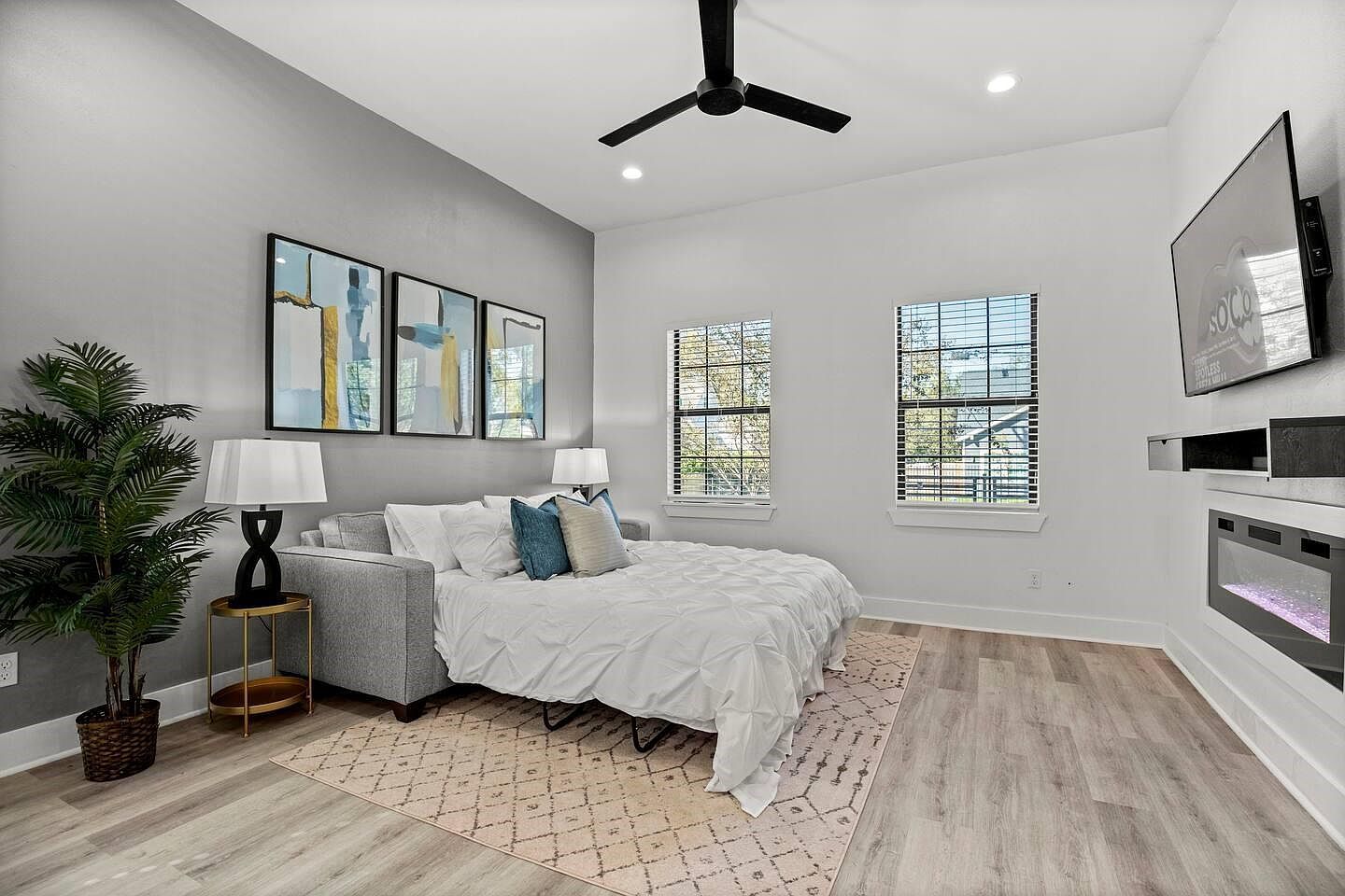 2302 Sumpter St Houston, TX 77026 - Thumbnail 4