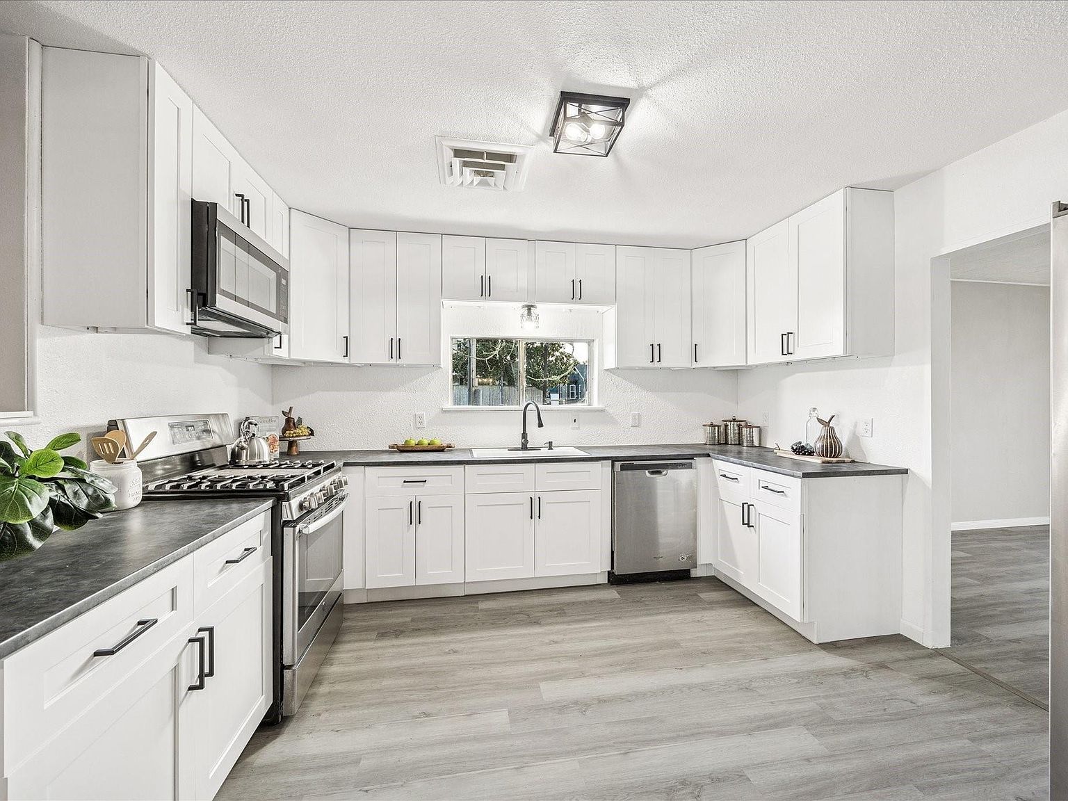 11910 11th St Santa Fe, TX 77510 - Thumbnail 4