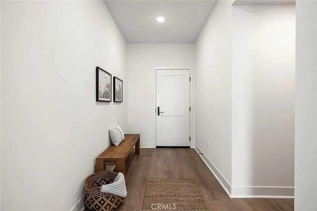 414 Main #300 Huntington Beach, CA 92648 - Thumbnail 4