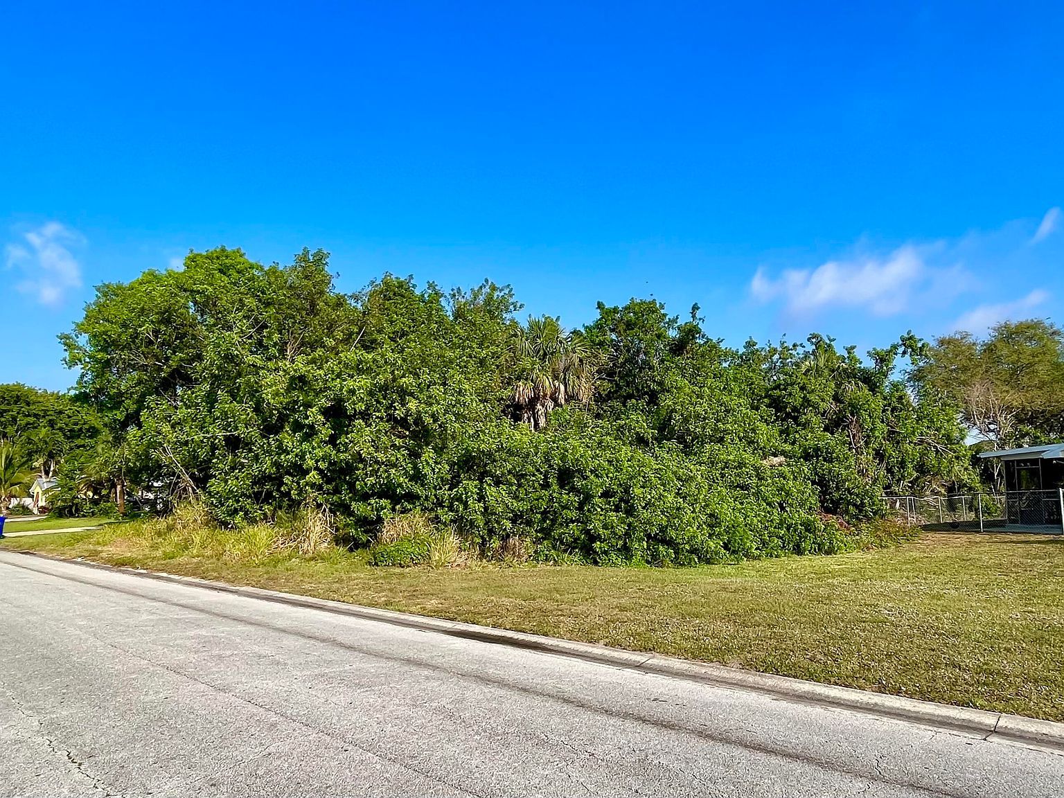 846 19th St SW Vero Beach, FL 32962 - Thumbnail 4