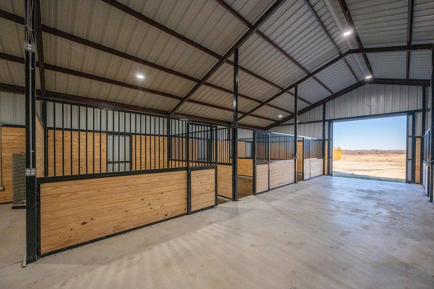 County Road 4518 Wolfe City, TX 75496 - Thumbnail 4