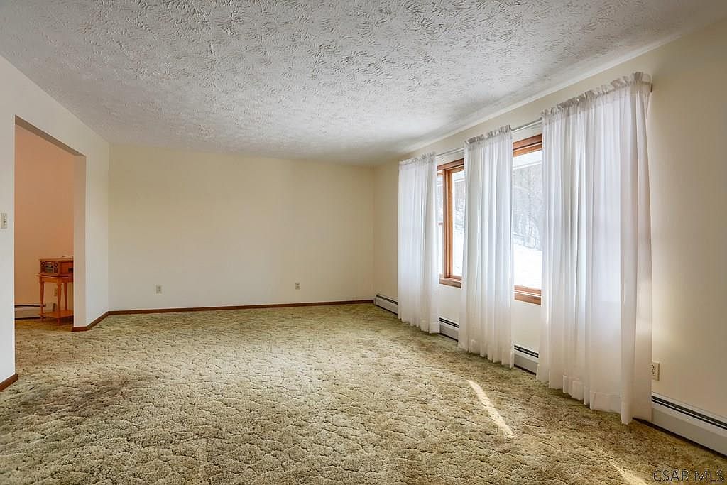 701 Beech St Northern Cambria, PA 15714 - Thumbnail 4