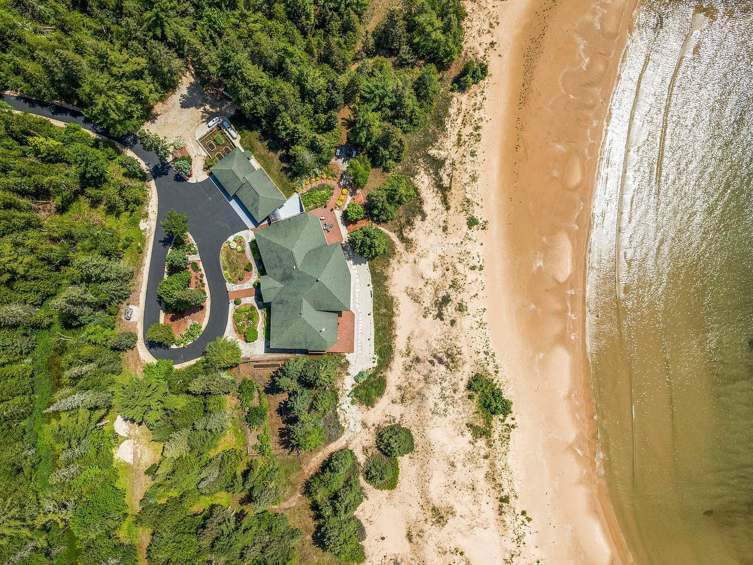 5343 Michibay Dr Manistique, MI 49854 - Thumbnail 4