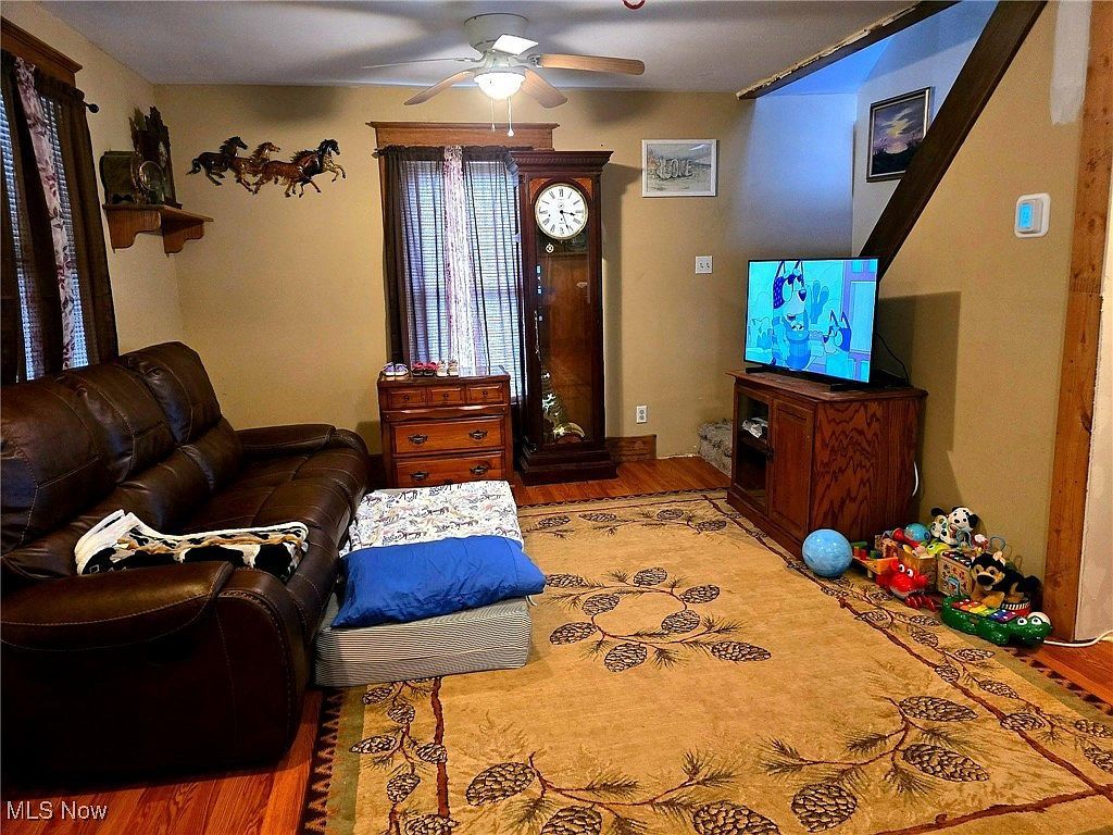 99 Washington St Waterford, OH 45786 - Thumbnail 4