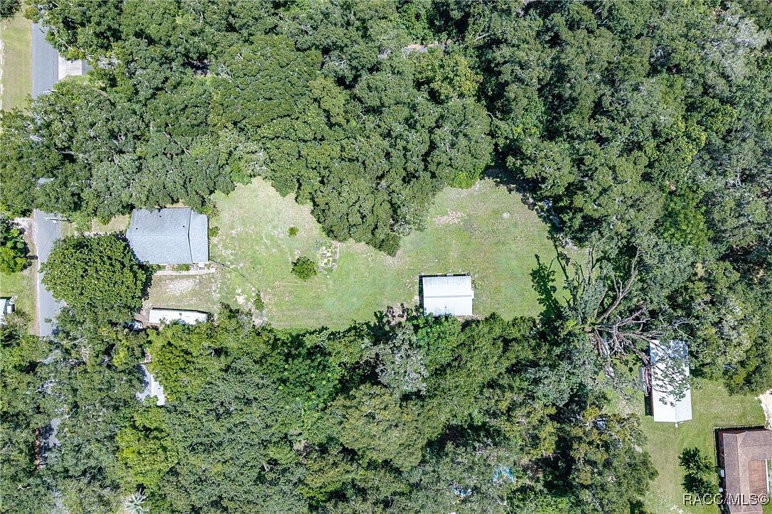 8460 E Magnolia St Floral City, FL 34436 - Thumbnail 4