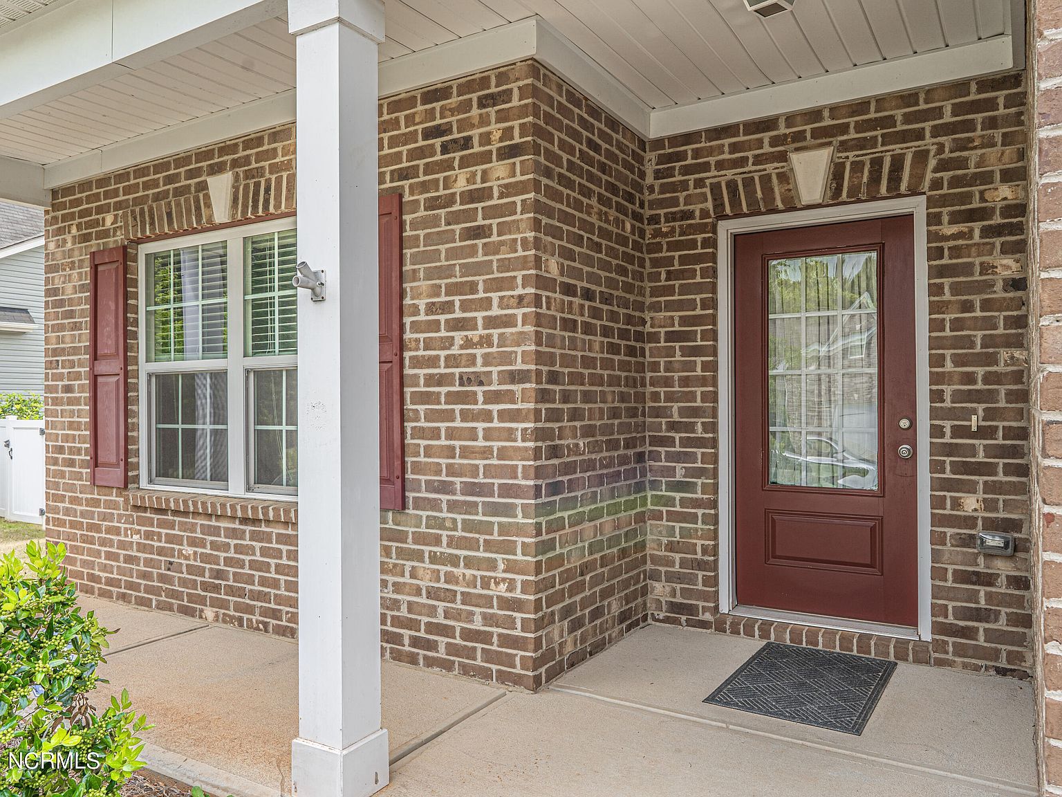 1405 Abercorn Ln Sanford, NC 27330 - Thumbnail 4