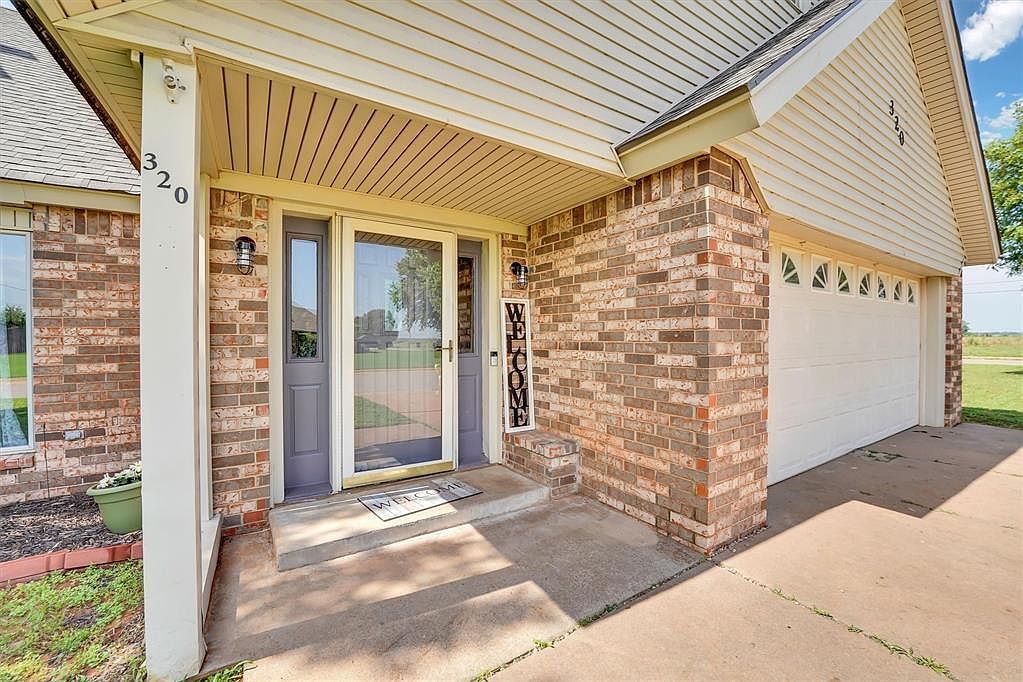 320 Elkview Dr Elk City, OK 73644 - Thumbnail 4