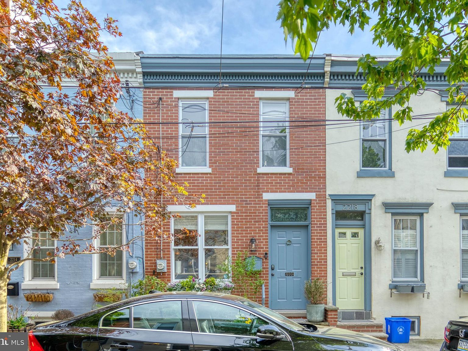 2216 Pemberton St Philadelphia, PA 19146 - Thumbnail 4