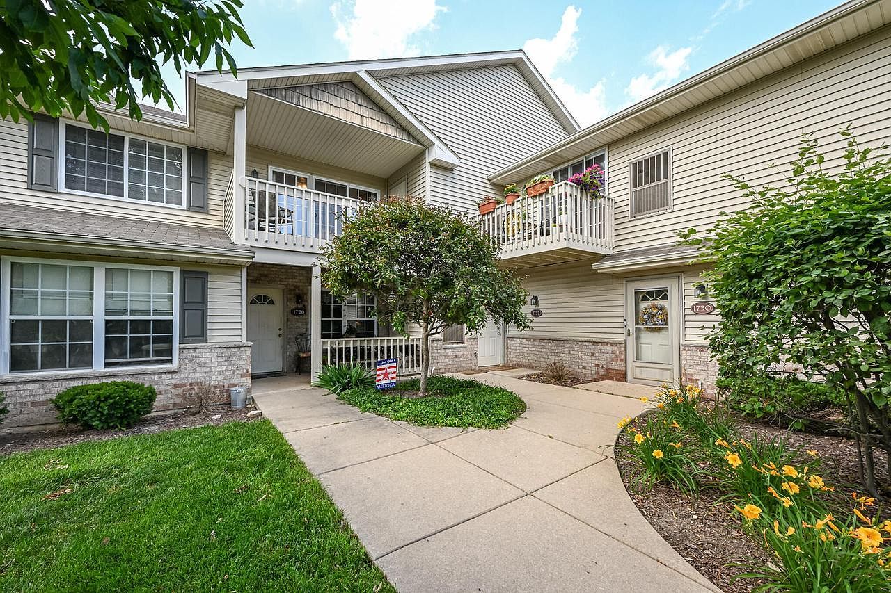 1732 State St UNIT D Union Grove, WI 53182 - Thumbnail 4