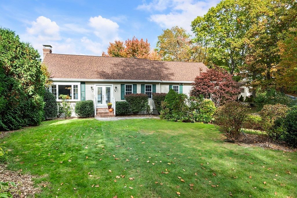 73 Ridge Rd Foxboro, MA 02035 - Thumbnail 4